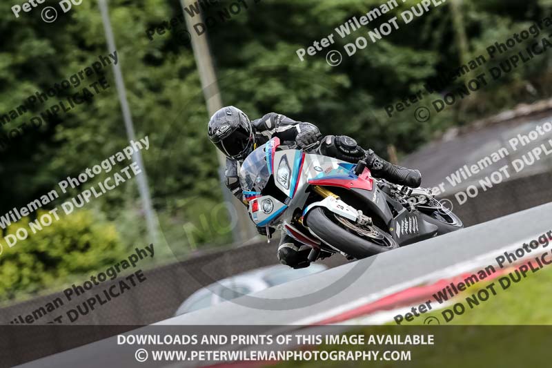 PJM Photography;anglesey;brands hatch;cadwell park;croft;donington park;enduro digital images;event digital images;eventdigitalimages;mallory;no limits;oulton park;peter wileman photography;racing digital images;silverstone;snetterton;trackday digital images;trackday photos;vmcc banbury run;welsh 2 day enduro